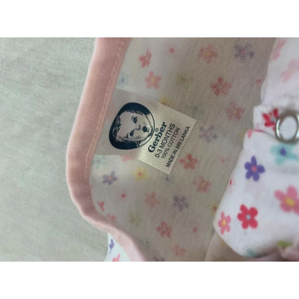 GERBER GIRLS COTTON ONE PIECE ROMPER OUTFIT SIZE 0-3 MONTHS